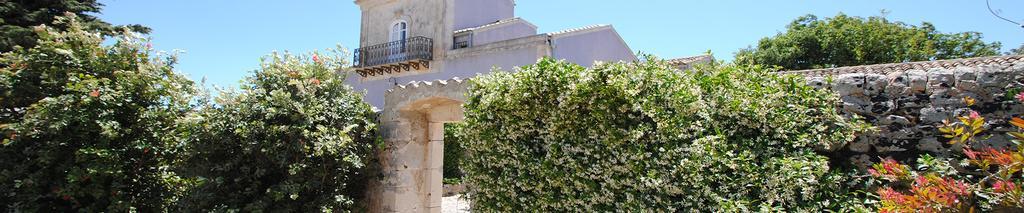 ホテル Casa Ciomod モーディカ エクステリア 写真